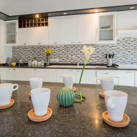 בית נופש Aranci 99 House סורנטו