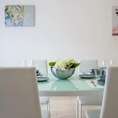 בית נופש Aranci 99 House *