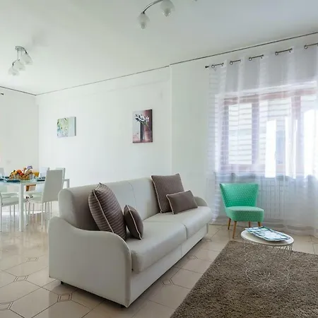 Holiday home Aranci 99 House Sorrento