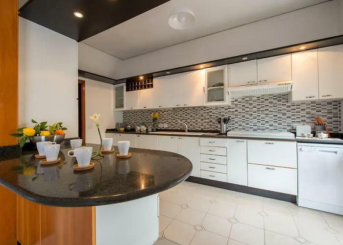 Aranci 99 House بيت للعطل *